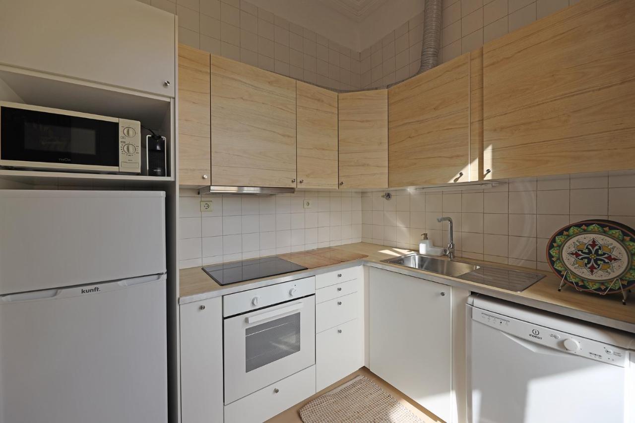 Flh Porto Classic Apartment With Parking ภายนอก รูปภาพ